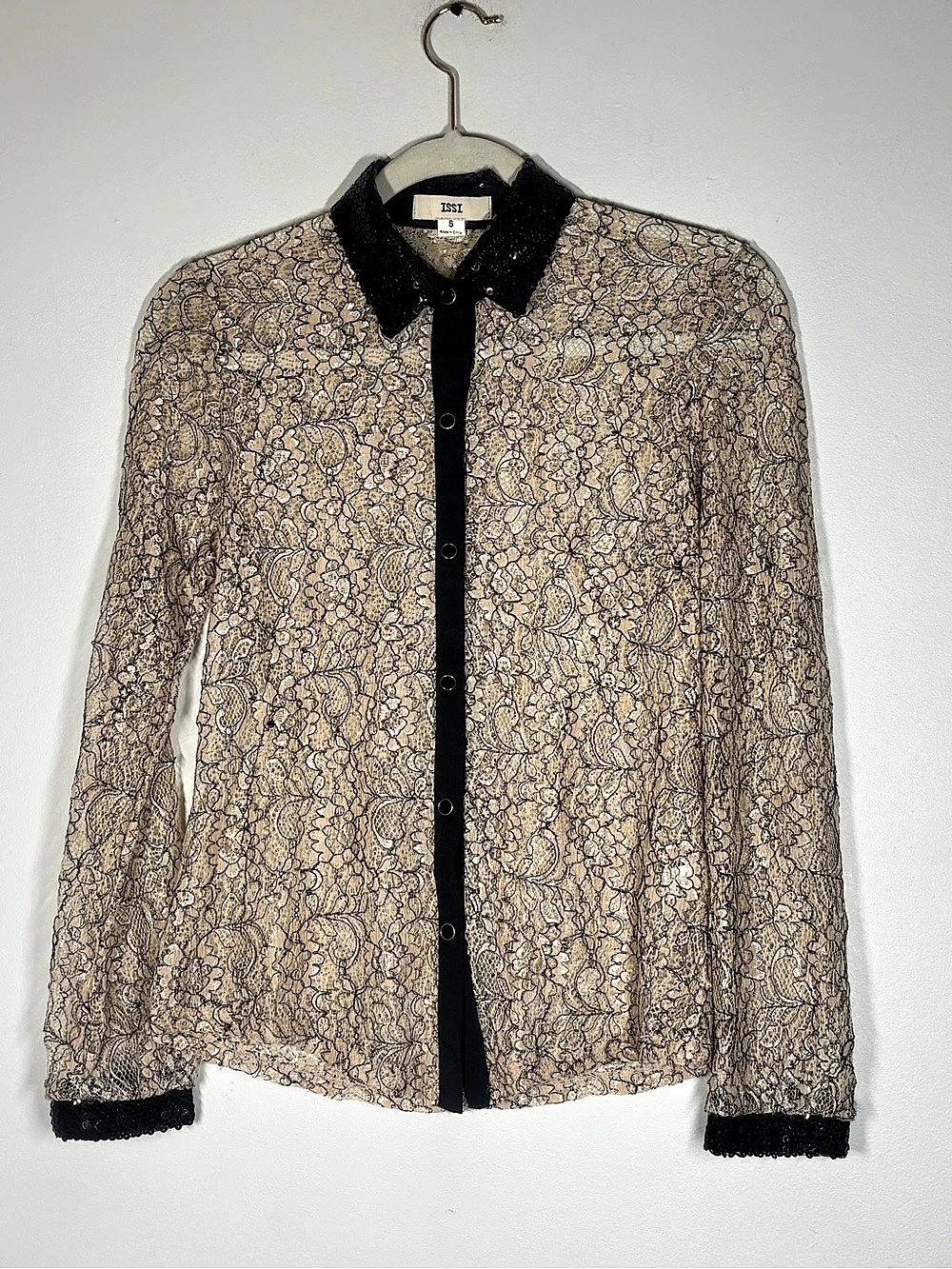 ISSI Floral Lace Blouse in Beige & Black Size small